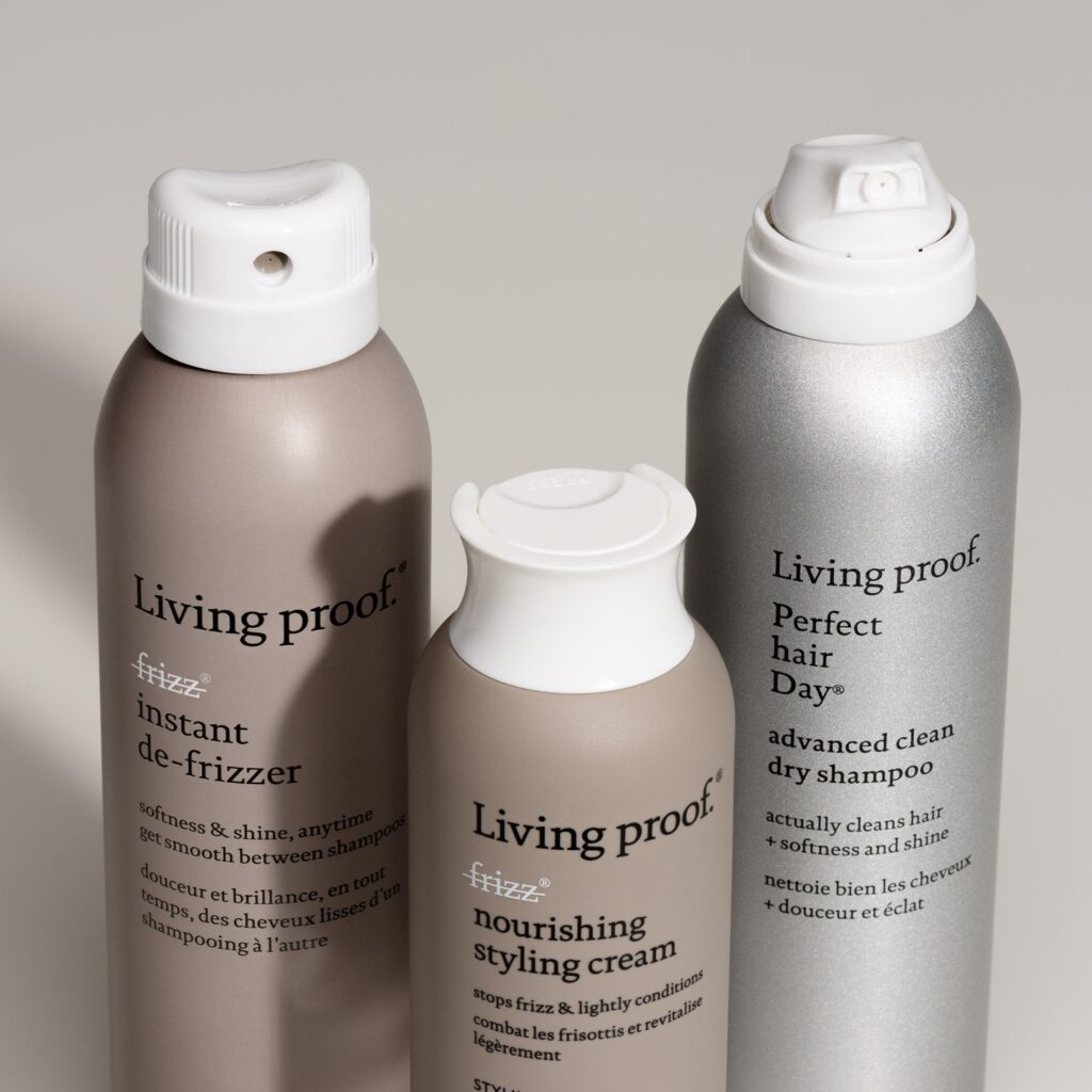 Living Proof – Frizz Stylers – Social